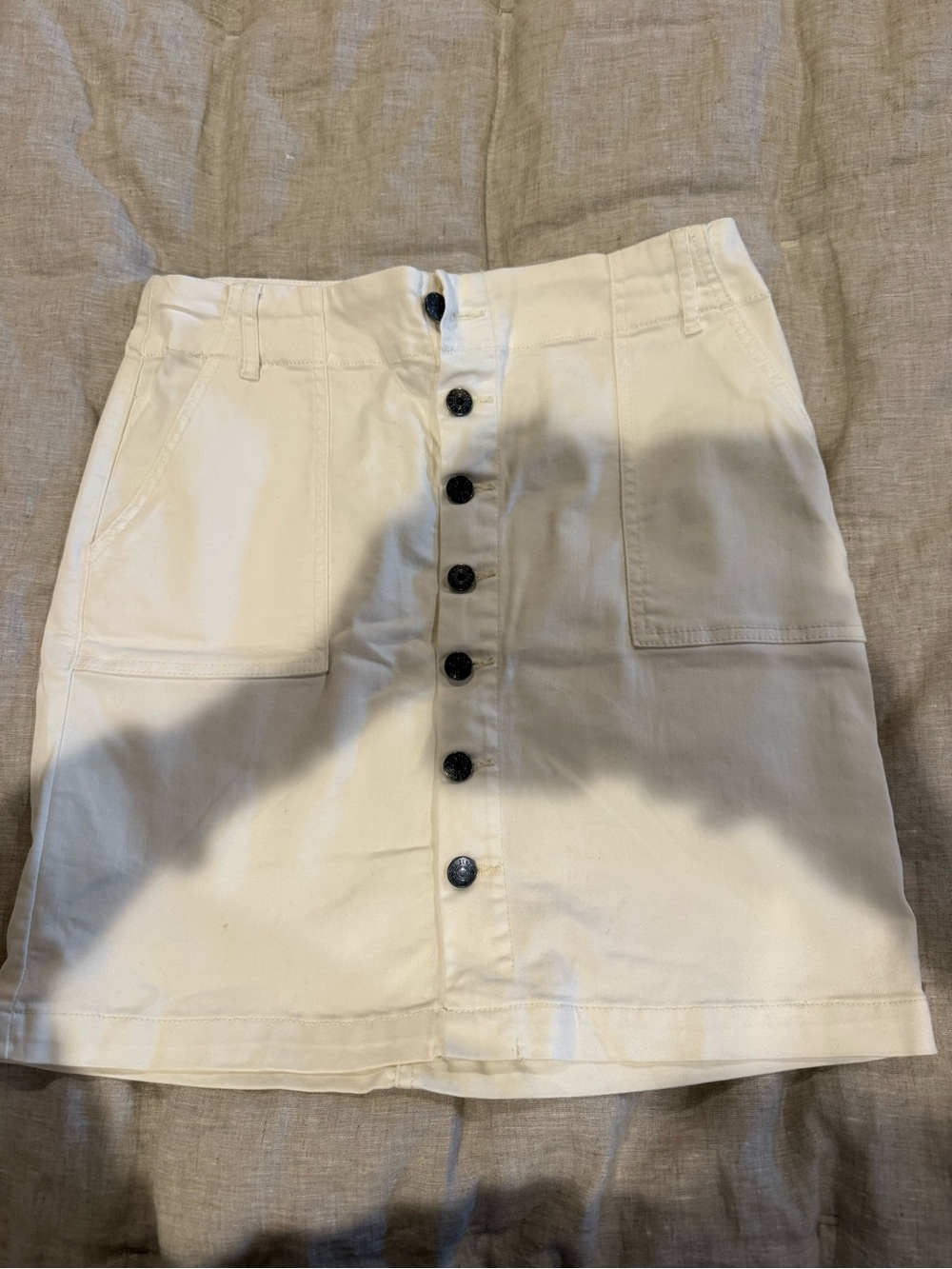 Kut from the Kloth White Button-Front Mini Skirt